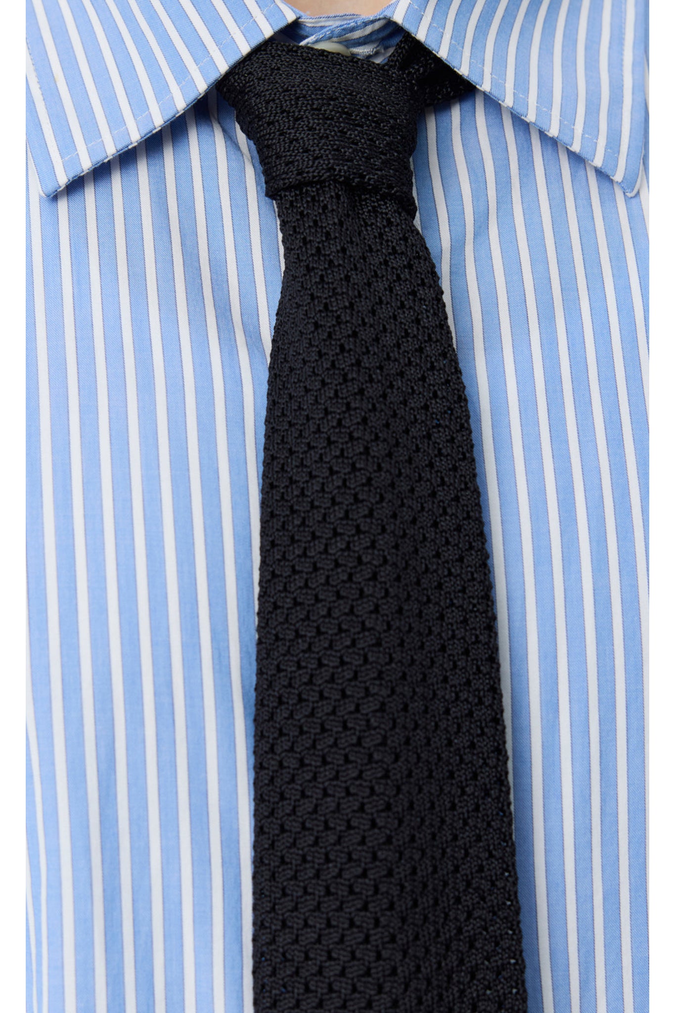 Mfpen Formal Tie